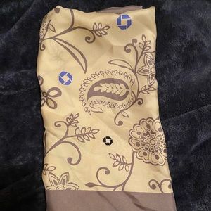Chase logo scarf